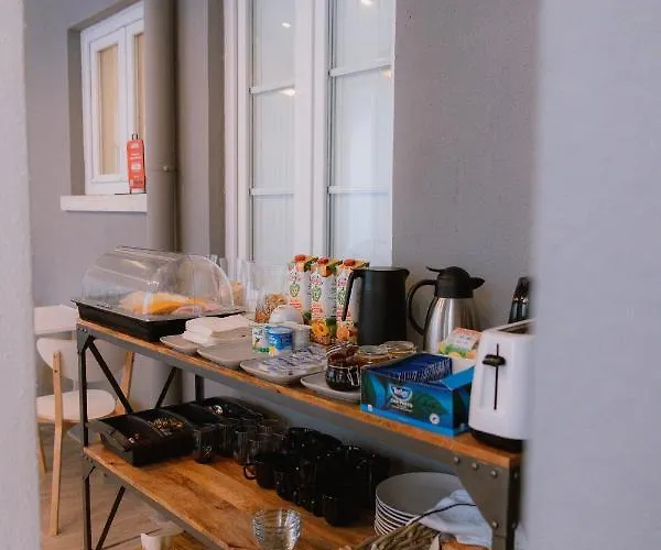 The Lx Hill * ליסבון