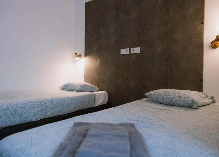 The Lx Hill אכסניה *