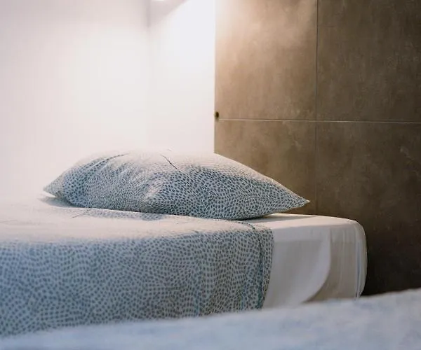 The Lx Hill אכסניה ליסבון