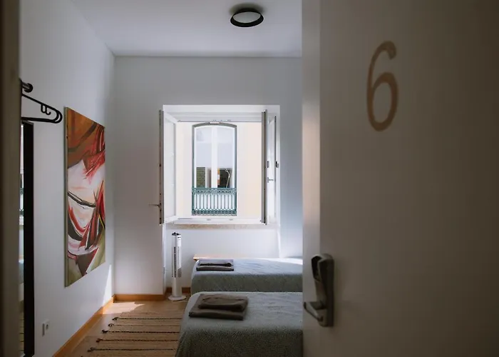 The Lx Hill אכסניה ליסבון