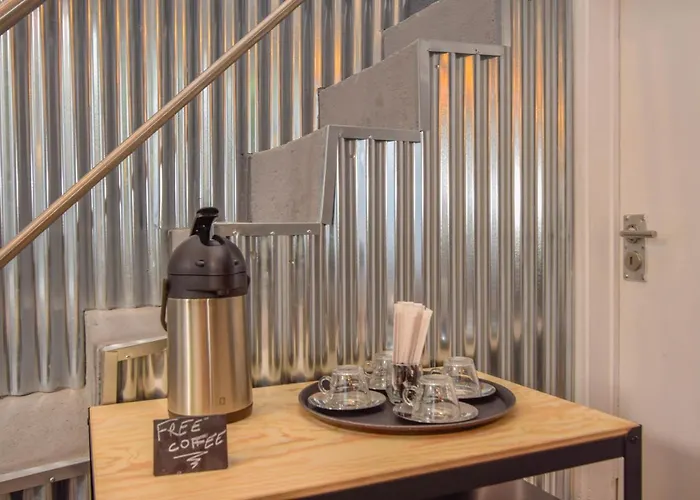 The Lx Hill * ליסבון