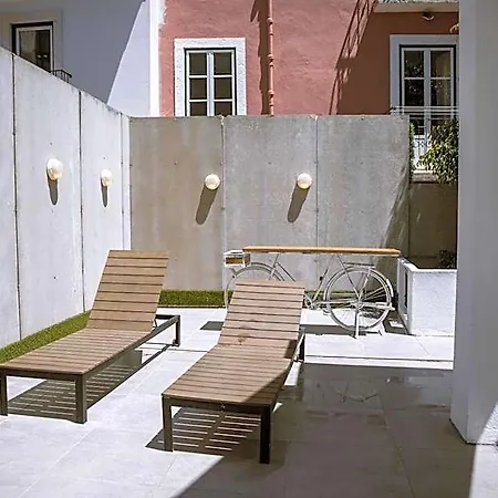 بيت شباب The Lx Hill