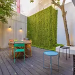 Hostal The Lx Hill *